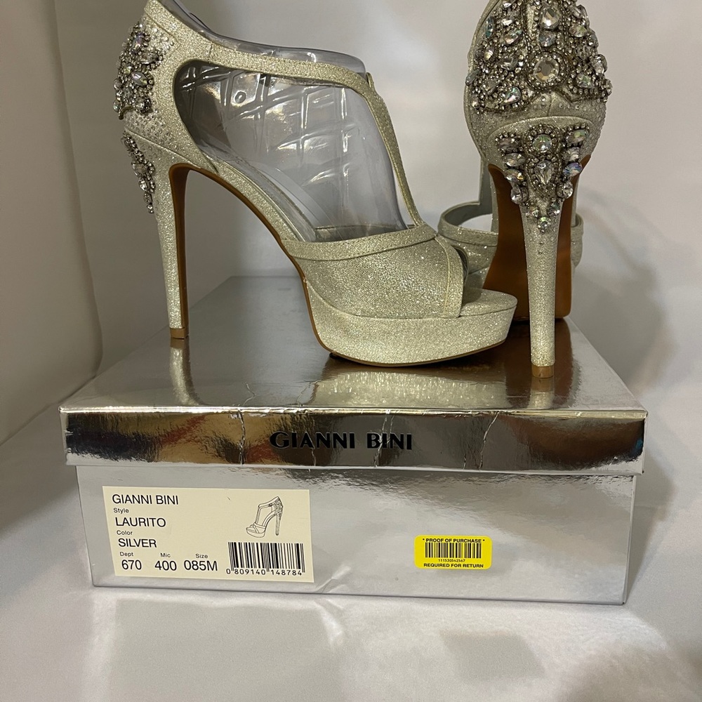 T strap silver shoes